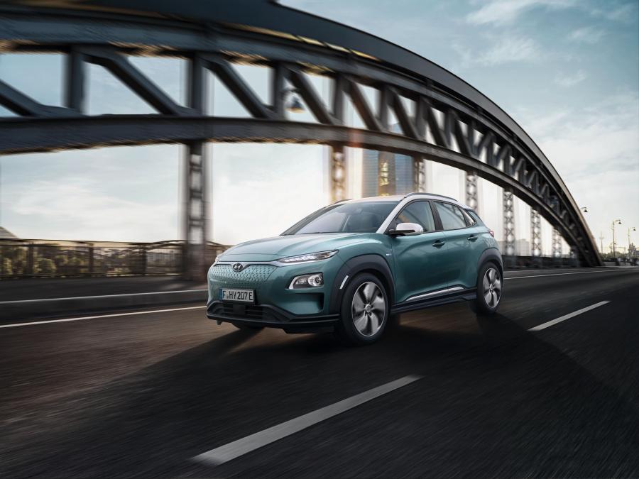  Hyundai Kona Electric 2018 года  (WW) (фото 7 из 48)